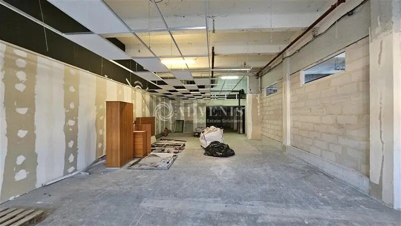 Flex in Lille for lease - Interior Photo - Image 3 of 9