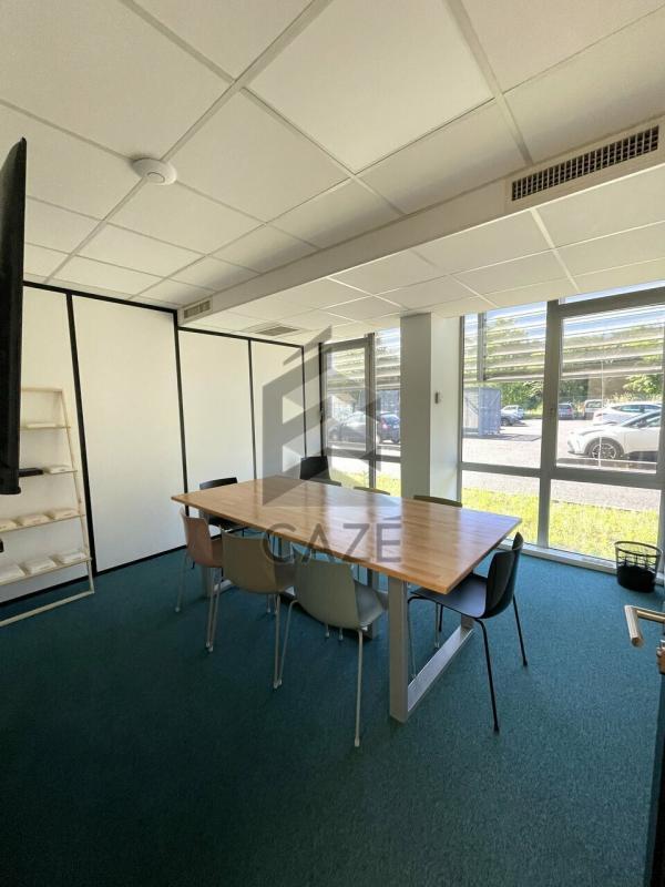 Bureau dans Mérignac à louer Photo intérieure- Image 1 de 12