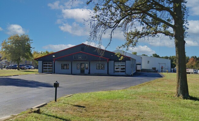 More details for 9390 Veterans Memorial Pky, O'Fallon, MO - Industrial for Lease