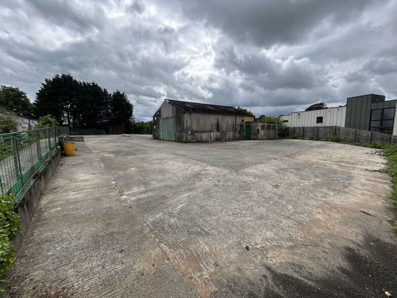 Unit 1 Westbridge Industrial Estate, Tavistock for sale - Primary Photo - Image 1 of 1