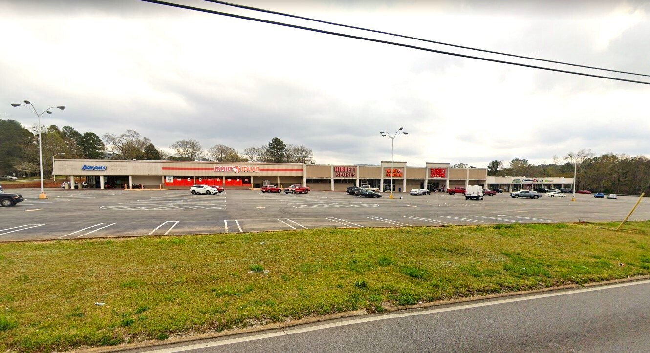 802-818 Pelham Rd S, Jacksonville, AL for lease Building Photo- Image 1 of 4