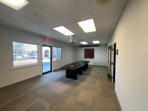 1386-1388 W Street Rd, Warminster, PA for lease Interior Photo- Image 2 of 9