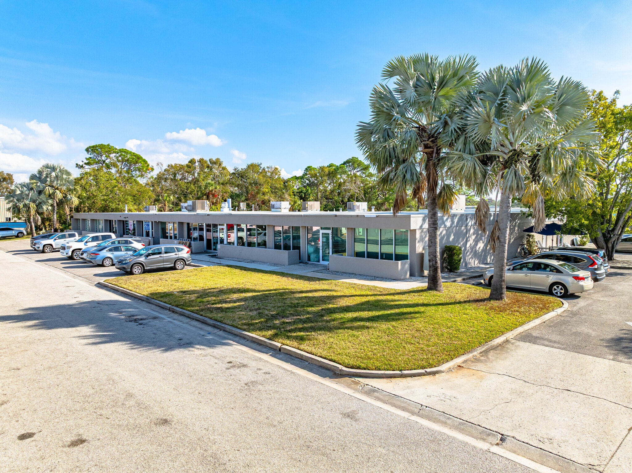 2192-2198 Princeton St, Sarasota, FL for sale Primary Photo- Image 1 of 16