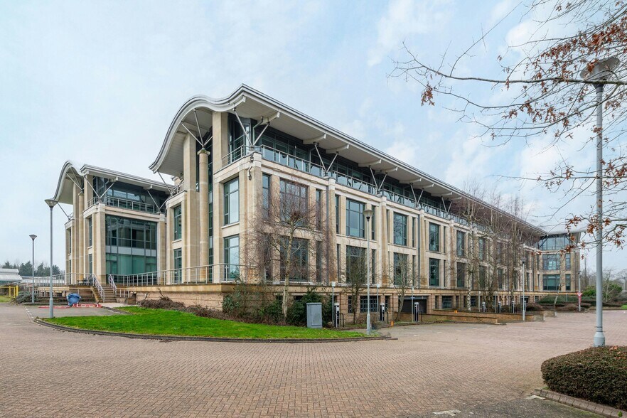 1 Wythall Green Way, Wythall à louer - Photo du bâtiment - Image 1 de 14