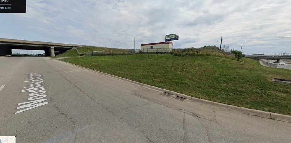 6351 Goreway Dr, Mississauga, ON for sale - Building Photo - Image 2 of 7