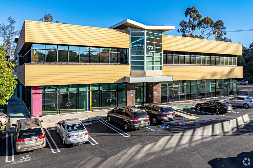 2040 S Brea Canyon Rd, Diamond Bar, CA for lease - Primary Photo - Image 1 of 18