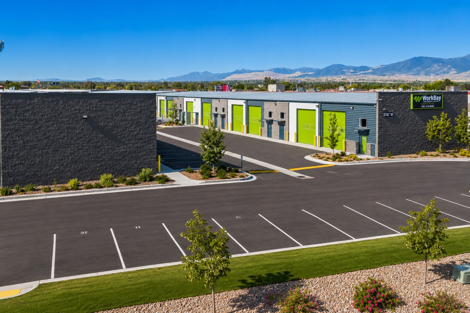 3747 W Parkway Blvd, West Valley City, UT for lease Building Photo- Image 1 of 10