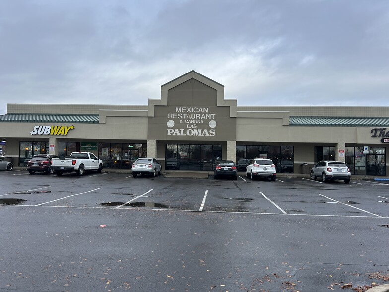 1120-1130 Lancaster Dr SE, Salem, OR for lease - Building Photo - Image 1 of 2