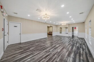 41 Echo Ave, Miller Place, NY for lease Interior Photo- Image 2 of 19