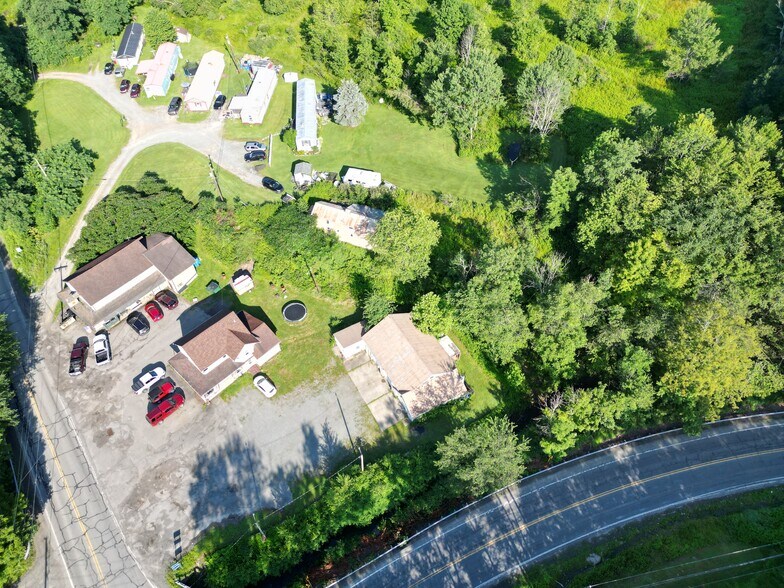 Route 347 & Route 106 portefeuille de 5 propriétés à vendre sur LoopNet.ca - Photo du bâtiment - Image 3 de 8