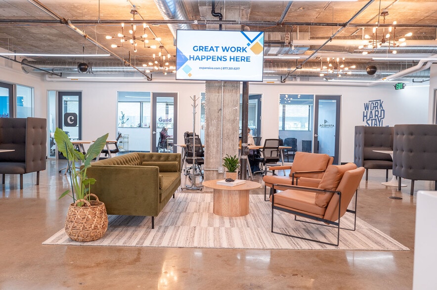 345 W Washington Ave, Madison, WI for lease - Interior Photo - Image 2 of 13