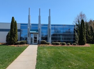 More details for 4041 Business Park Cir, Winston-Salem, NC - Flex for Sale