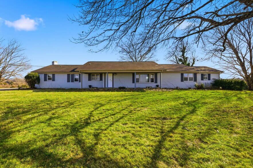 803 E Broadway Blvd, Jefferson City, TN à vendre - Photo du bâtiment - Image 2 de 42