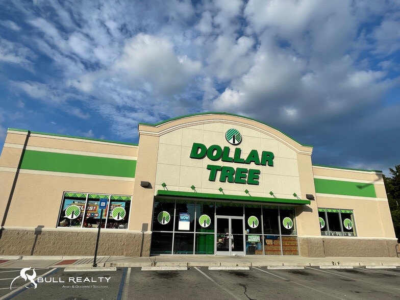 14094 Abercorn St, Savannah, GA à vendre - Photo du bâtiment - Image 3 de 5