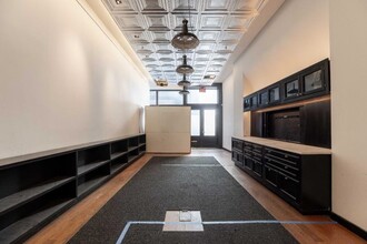 12 W 17th St, New York, NY for lease Interior Photo- Image 2 of 4