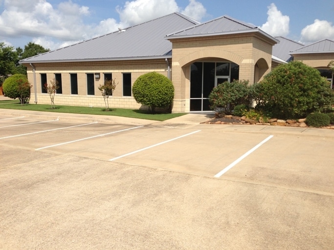 3308 Longmire Dr, College Station, TX for lease Primary Photo- Image 1 of 5