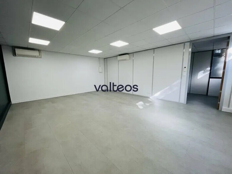 130 Rue Galilée, Labège à louer - Photo du bâtiment - Image 3 de 7