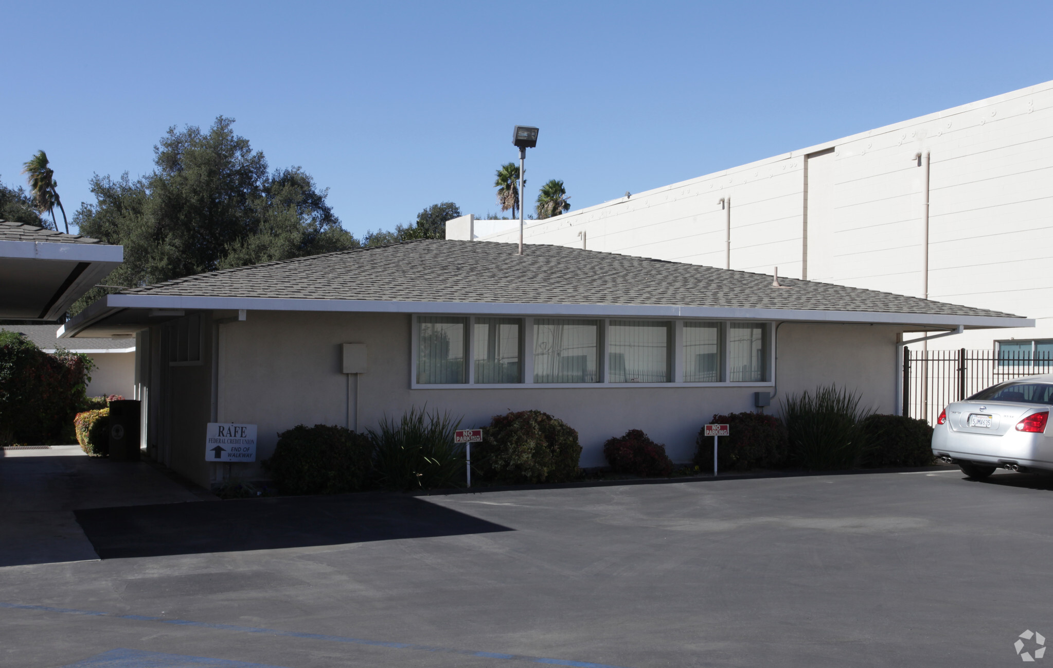 6876 Magnolia Ave, Riverside, CA for lease Primary Photo- Image 1 of 12