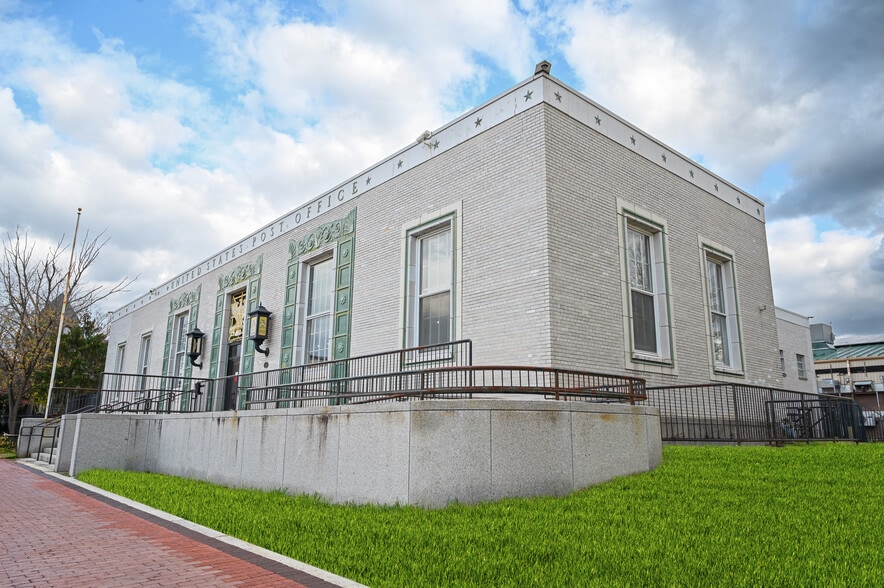 19 Clifton Ave, Lakewood, NJ à louer - Photo du bâtiment - Image 2 de 12