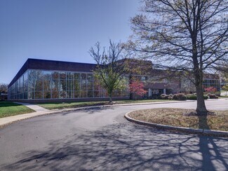 Plus de détails pour 355 Maple Ave, Harleysville, PA - Local d'activités à louer