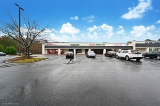 7507 NE Roswell Rd, Atlanta, GA for lease Interior Photo- Image 2 of 4