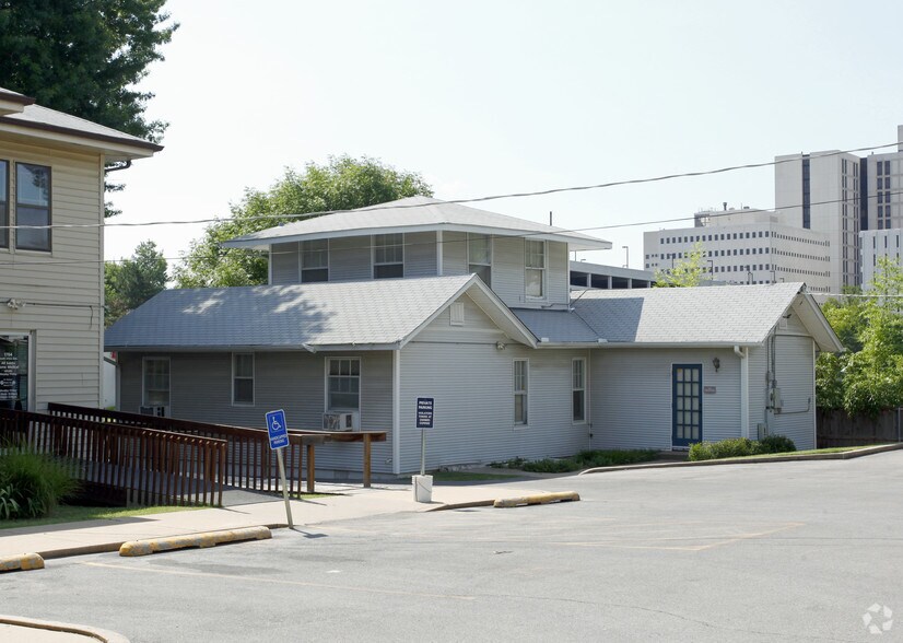 1708 S Utica Ave, Tulsa, OK à louer - Photo du bâtiment - Image 2 de 8