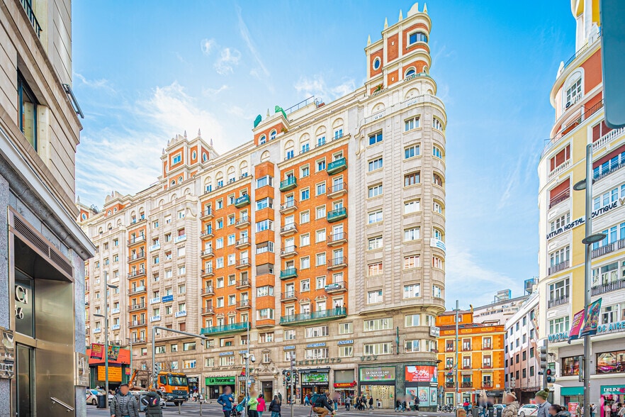 Calle Gran Vía, 59, Madrid, Madrid à louer - Photo principale - Image 1 de 2