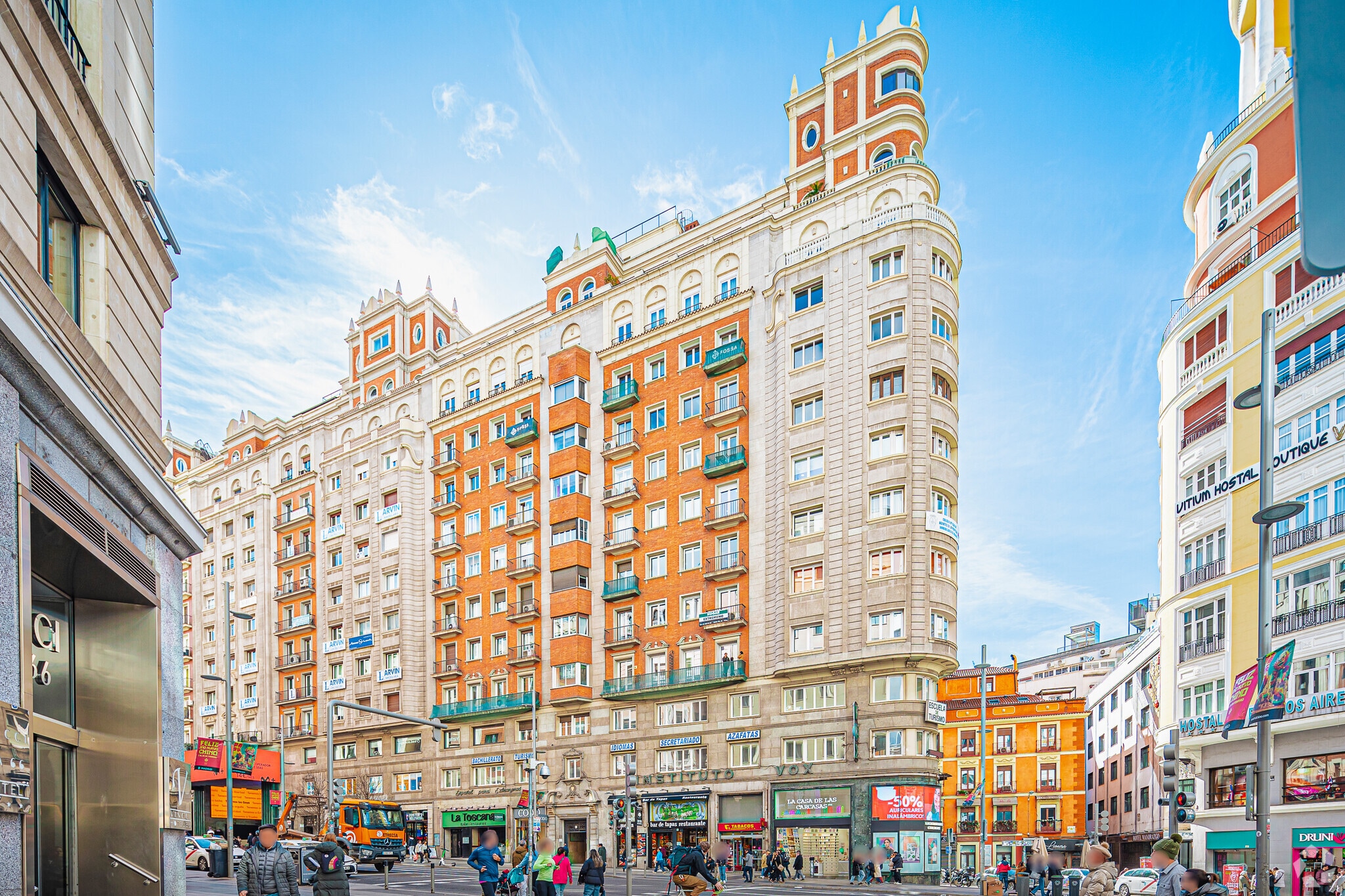Calle Gran Vía, 59, Madrid, Madrid for lease Primary Photo- Image 1 of 8