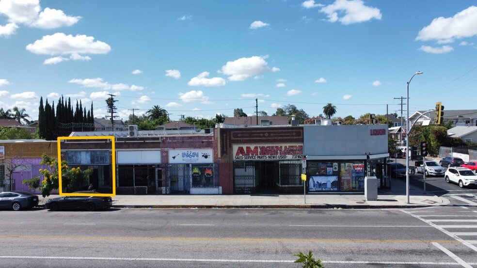 3520 W Washington Blvd, Los Angeles, CA for lease - Building Photo - Image 2 of 11