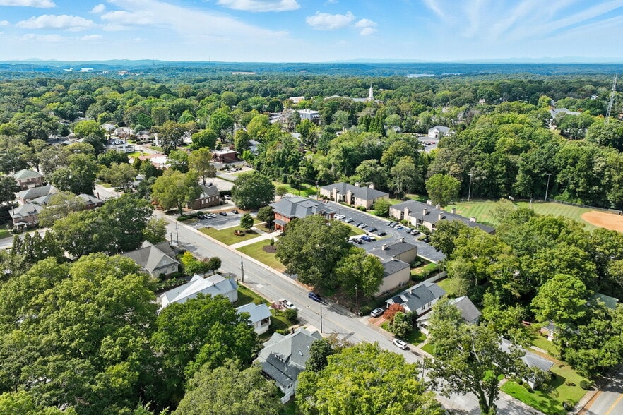 610 Candler St, Gainesville, GA for sale - Building Photo - Image 3 of 28