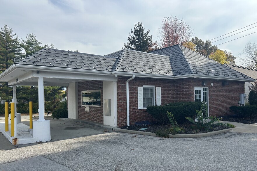 2701 Shawnee Mission Pky, Fairway, KS à vendre - Photo du bâtiment - Image 3 de 3