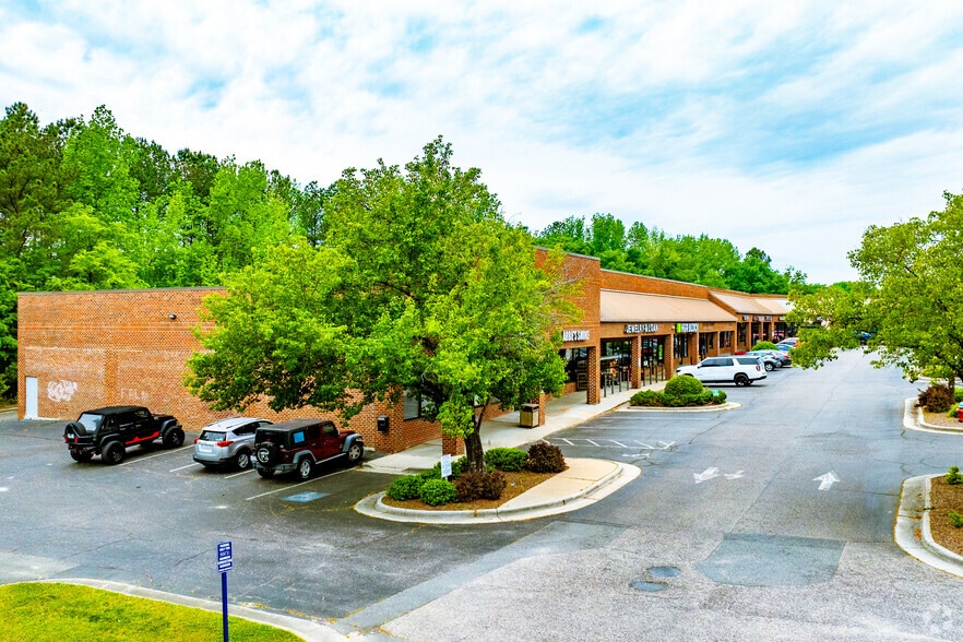 7106 US 64 Hwy E, Knightdale, NC for lease - Primary Photo - Image 2 of 12