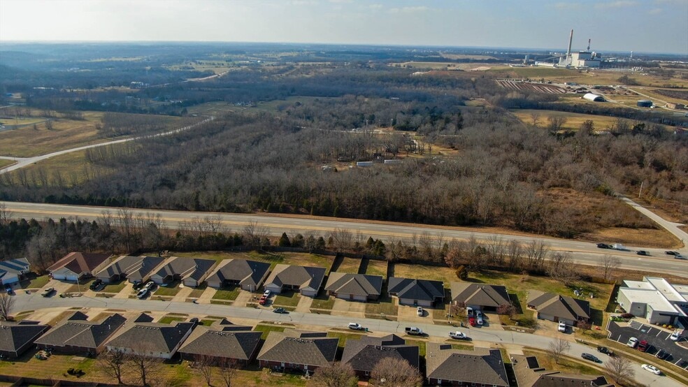 3940 S Farm Road 123, Springfield, MO à vendre - Photo du bâtiment - Image 3 de 9