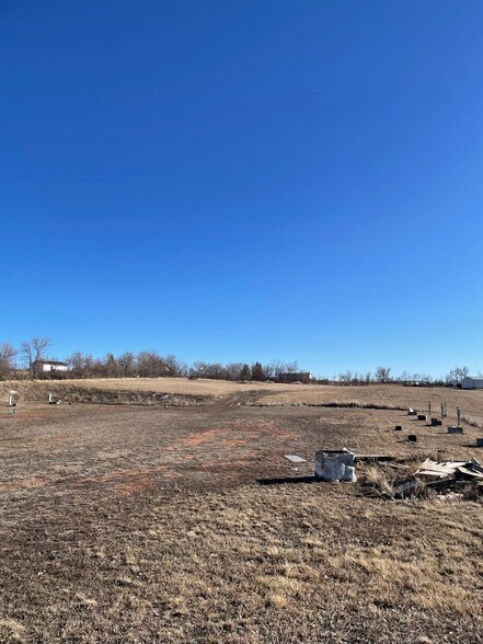 22 NW M St, Watford City, ND à vendre - Autre - Image 3 de 11
