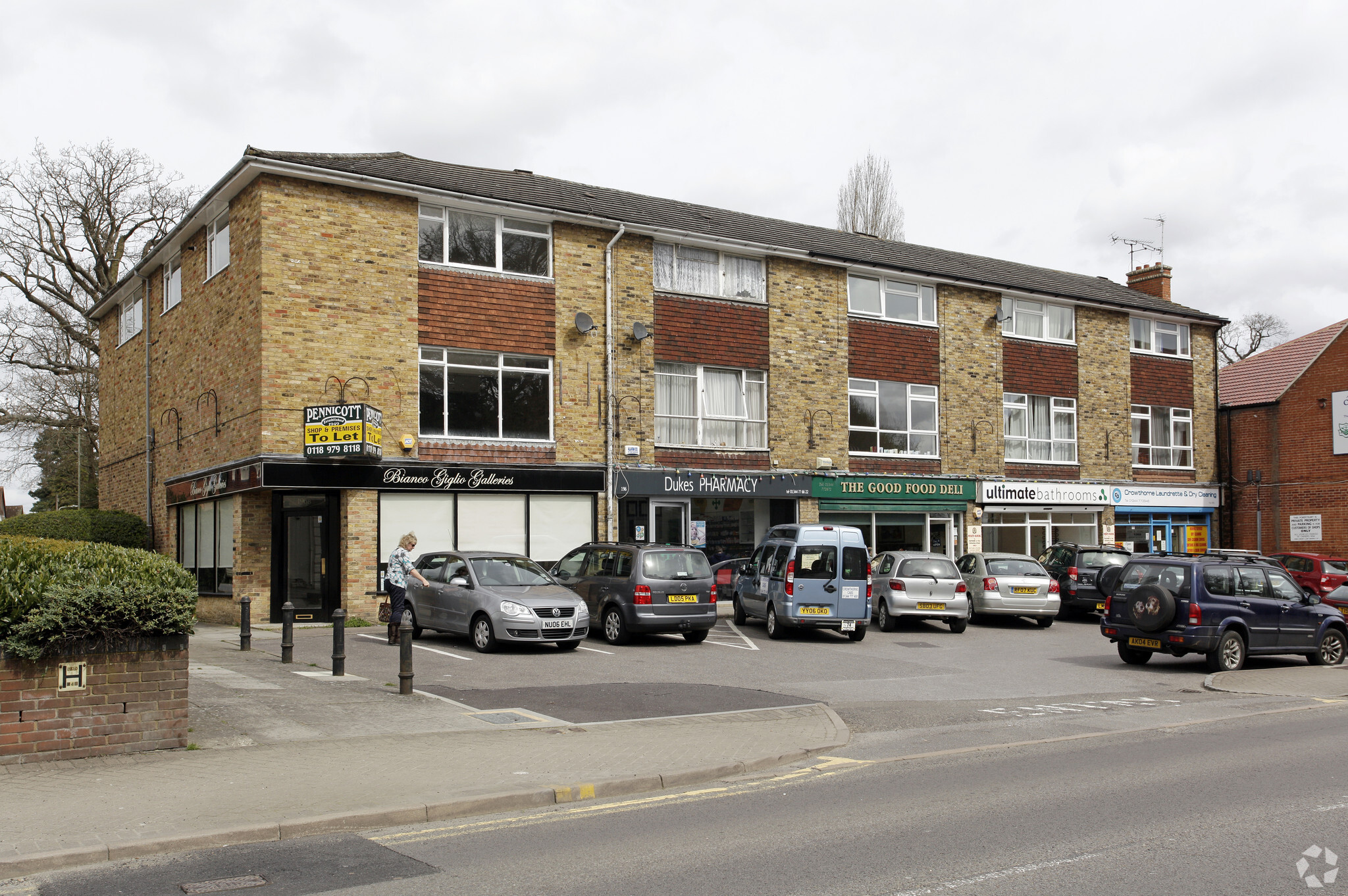 190-196 Dukes Ride, Crowthorne for lease Primary Photo- Image 1 of 9