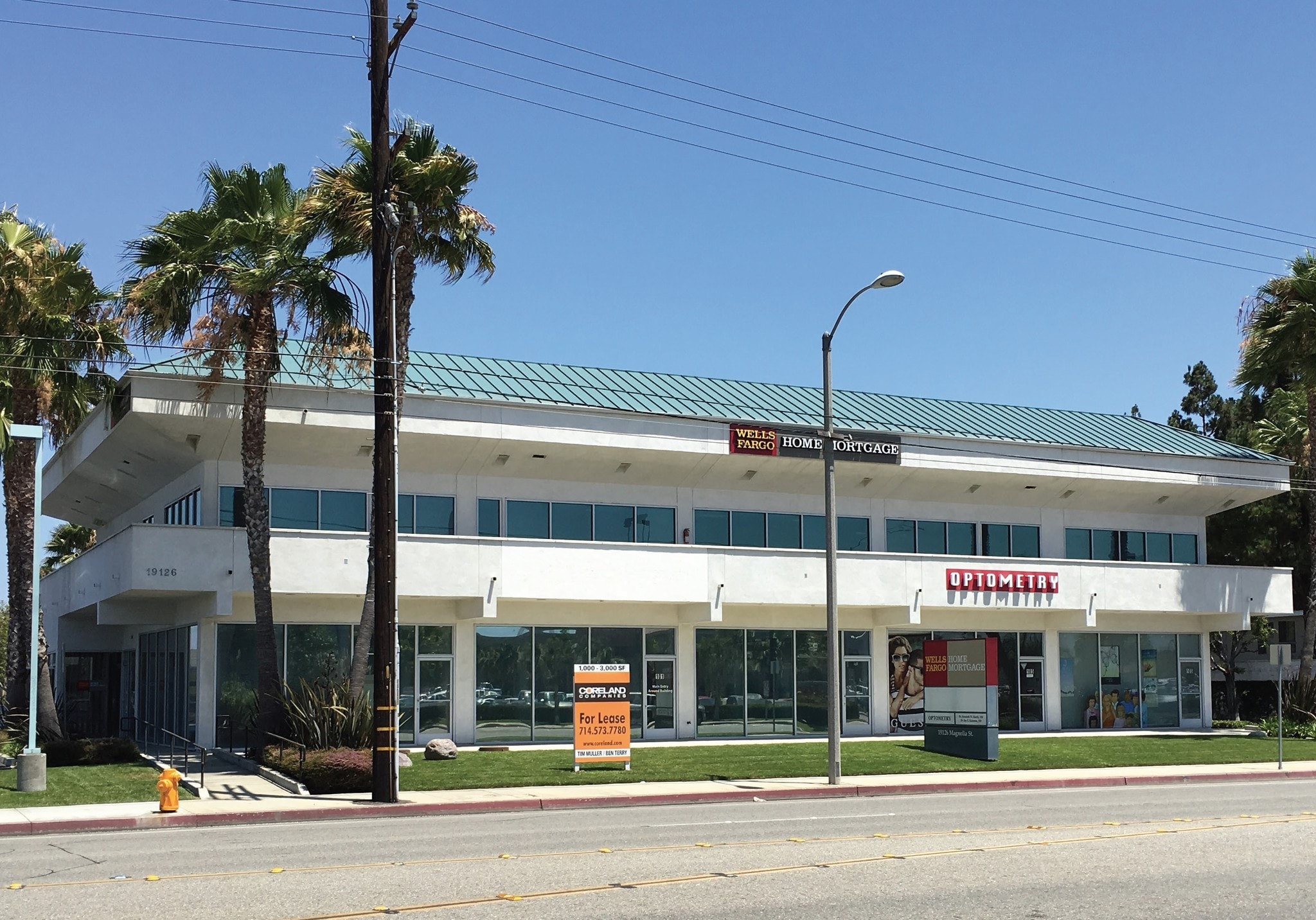19126 Magnolia St, Huntington Beach, CA for lease Building Photo- Image 1 of 4