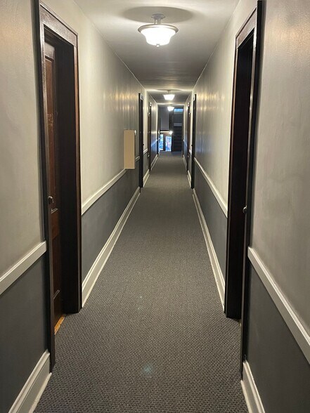 1703 Ashland Ave, Saint Paul, MN à vendre - Photo du bâtiment - Image 3 de 10