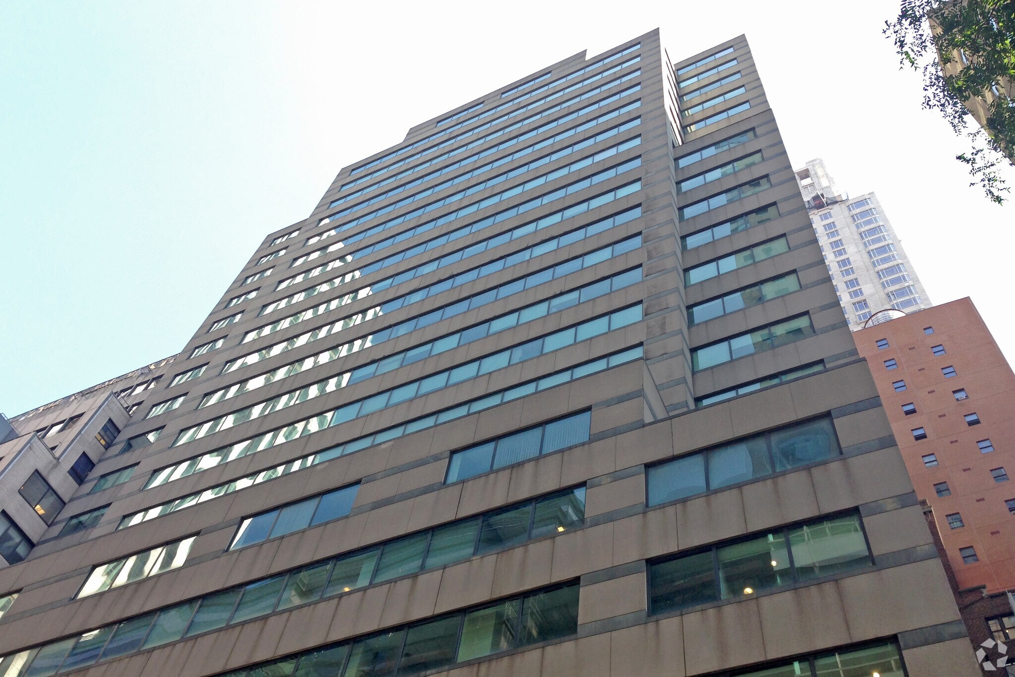 55 E 59th St, New York, NY for lease Building Photo- Image 1 of 3