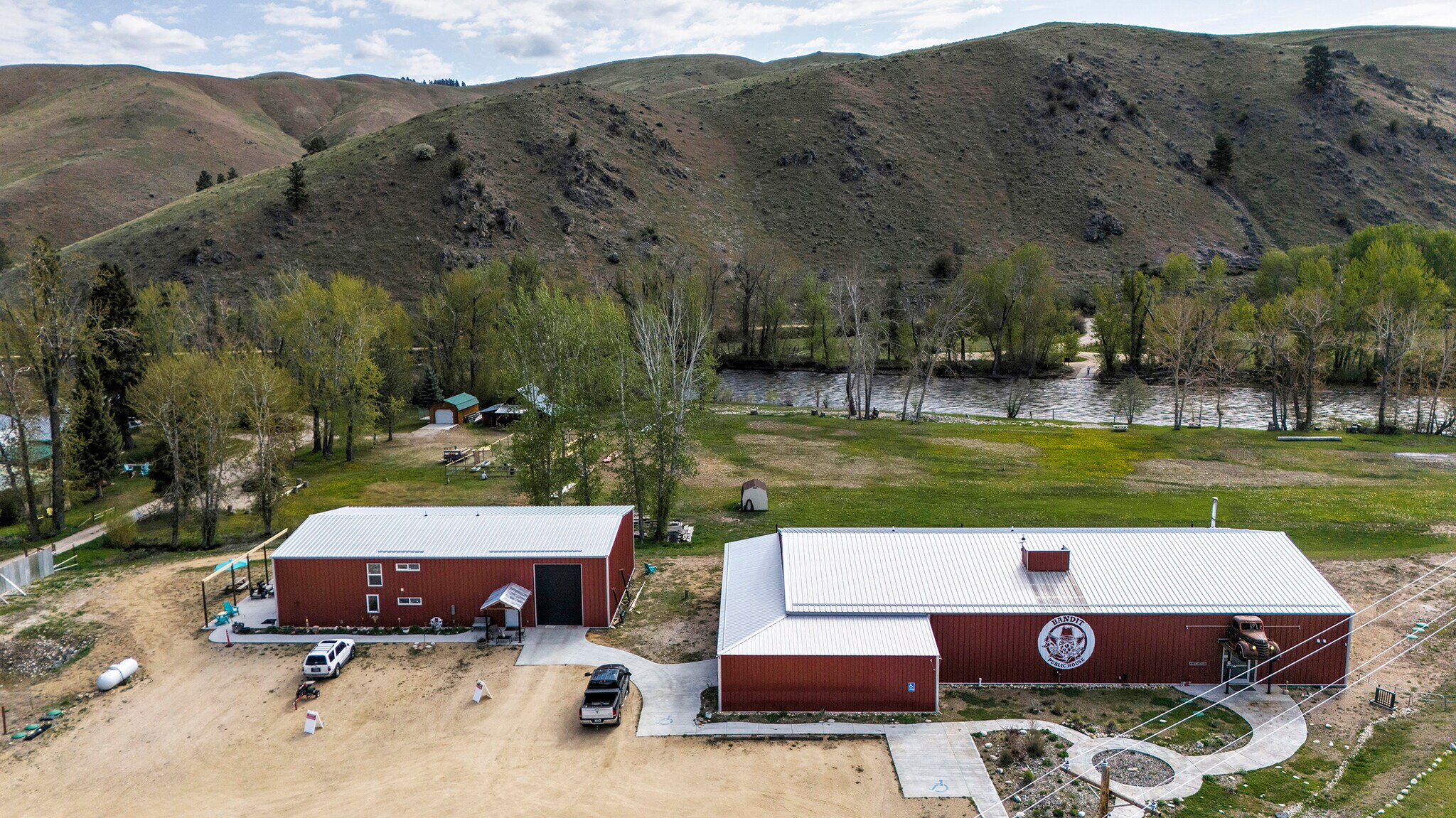 125 & 139 Hannon Ln, Darby, MT for sale Primary Photo- Image 1 of 65