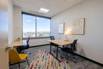 8400 E Crescent Pky, Greenwood Village, CO for lease Interior Photo- Image 2 of 4