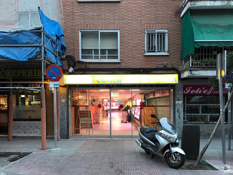 Calle de Boltaña, 19, Madrid, Madrid for lease - Building Photo - Image 2 of 2
