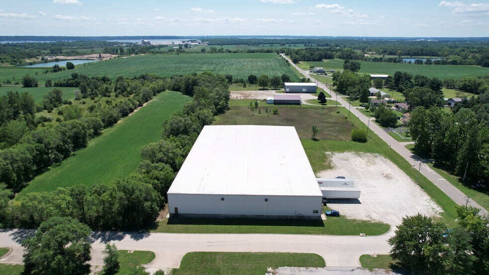 2336 263rd Ave, Fort Madison, IA à vendre - Photo du bâtiment - Image 2 de 4