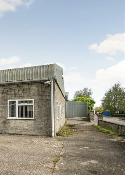 Bancombe Rd, Somerton à vendre - Photo du bâtiment - Image 3 de 10
