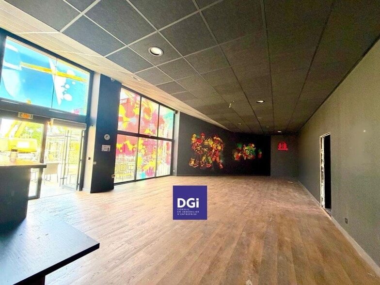 145 Rue Michel Debré, Nîmes for lease - Interior Photo - Image 1 of 2