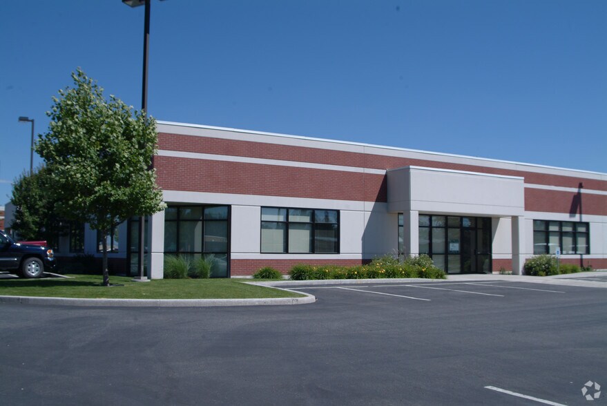 12310 E Mirabeau Pky, Spokane Valley, WA for lease - Building Photo - Image 1 of 1