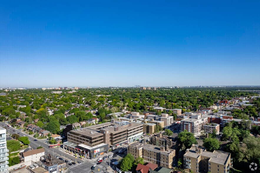 3080 Yonge St, Toronto, ON à louer - Aérien - Image 3 de 3