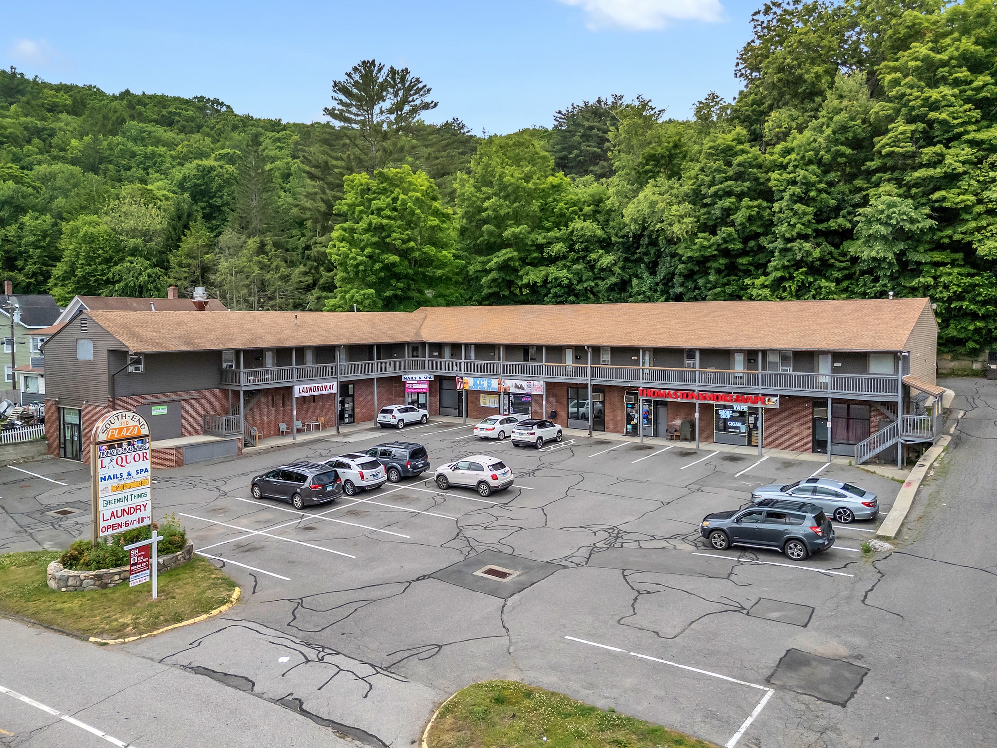 300-310 S Main St, Thomaston, CT for sale Building Photo- Image 1 of 10