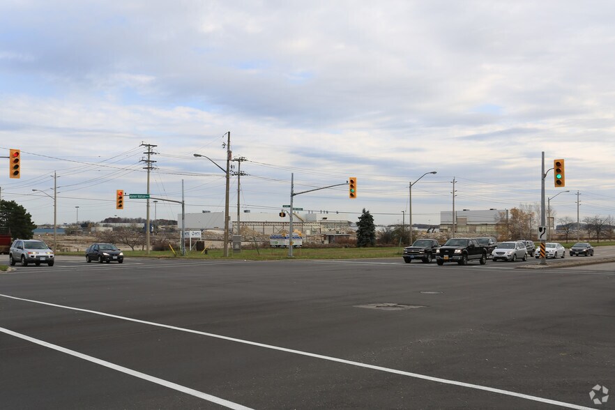 10 Pearson St, Kitchener, ON for sale - Building Photo - Image 1 of 1