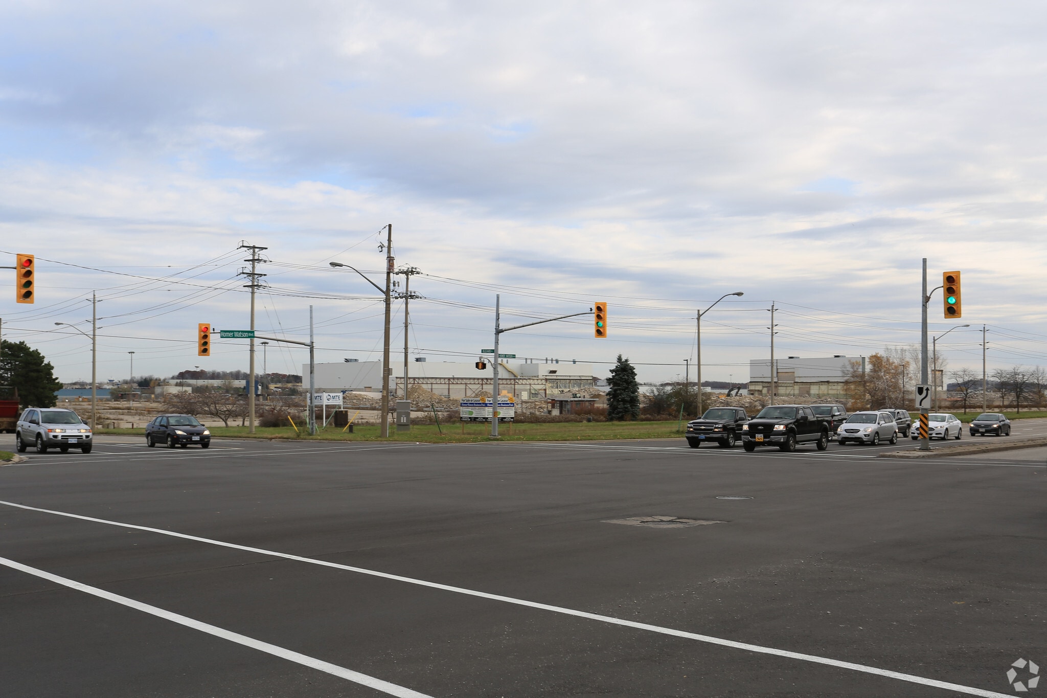 10 Pearson St, Kitchener, ON à vendre Photo du bâtiment- Image 1 de 1