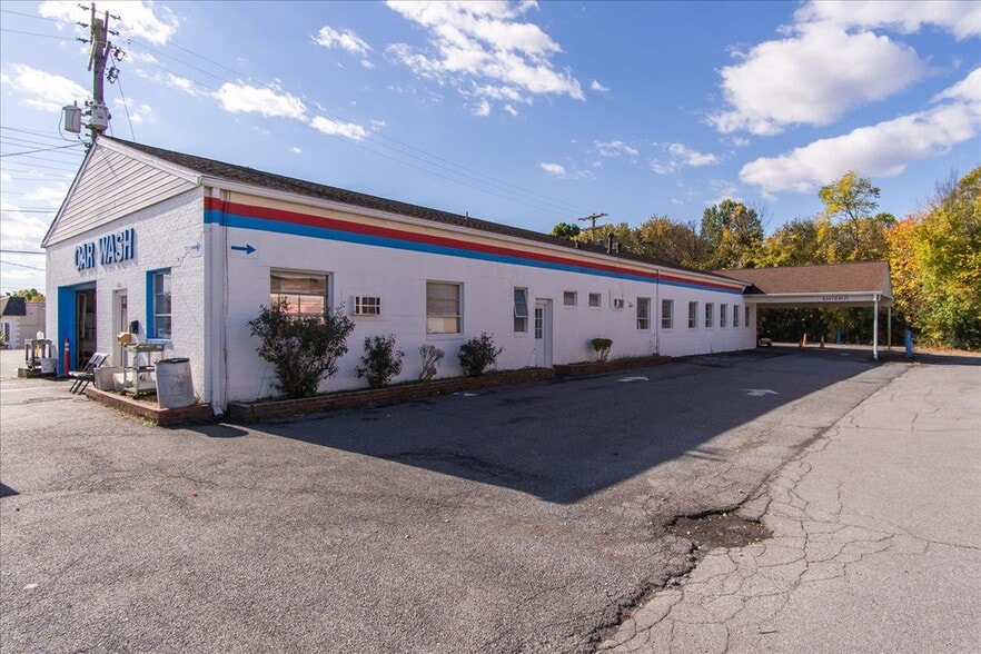 1814 Rosemont Ave, Frederick, MD for sale - Building Photo - Image 2 of 13